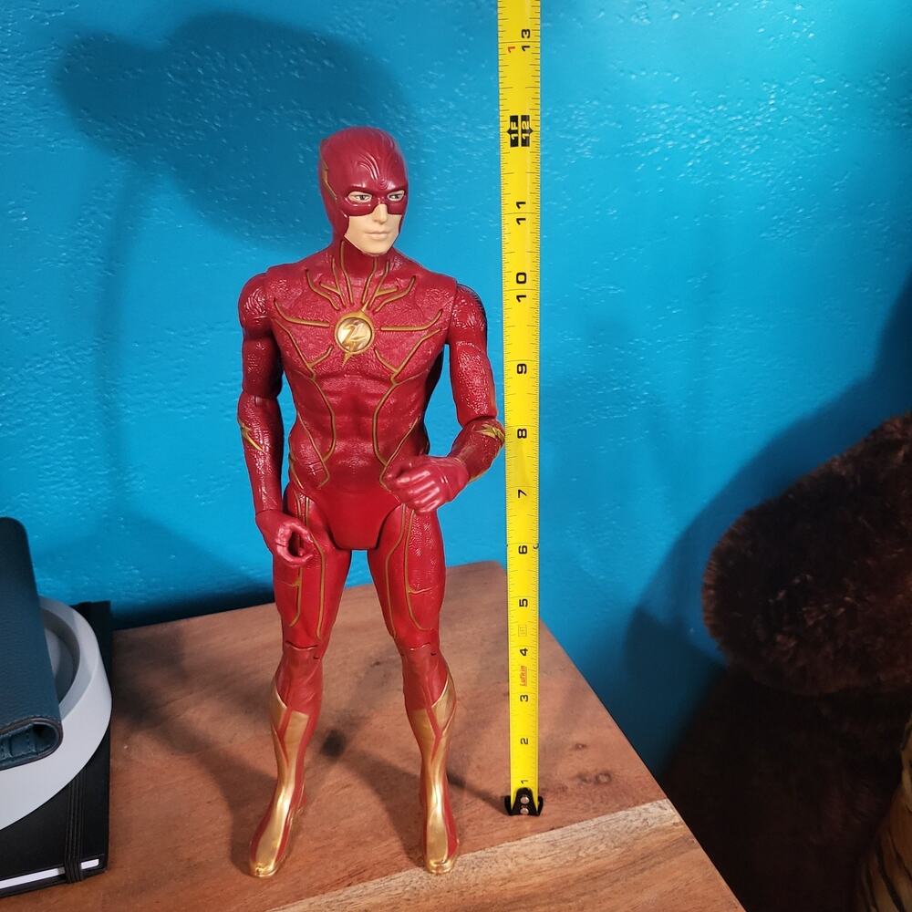 DC THE FLASH MOVIE 12" Speed Force Deluxe Figure‎ with LIGHTS & SOUNDS Toy 2023